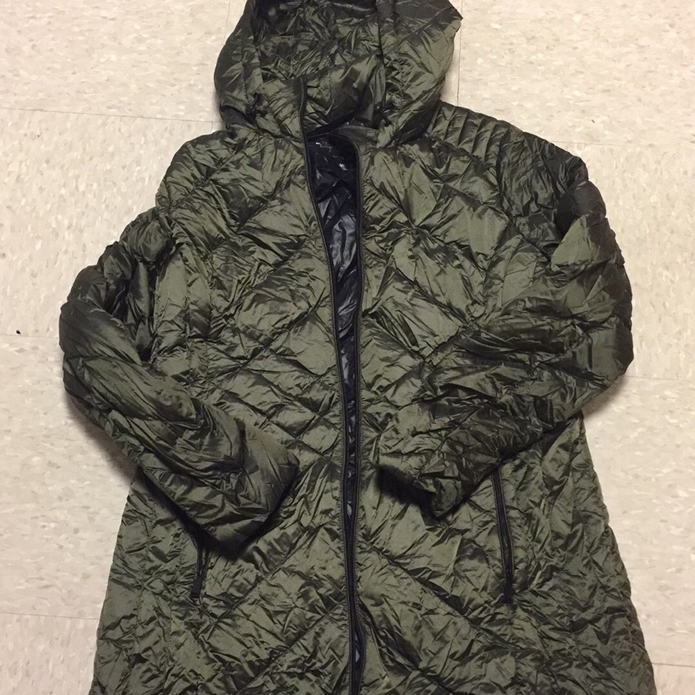 Long puffed jacket green